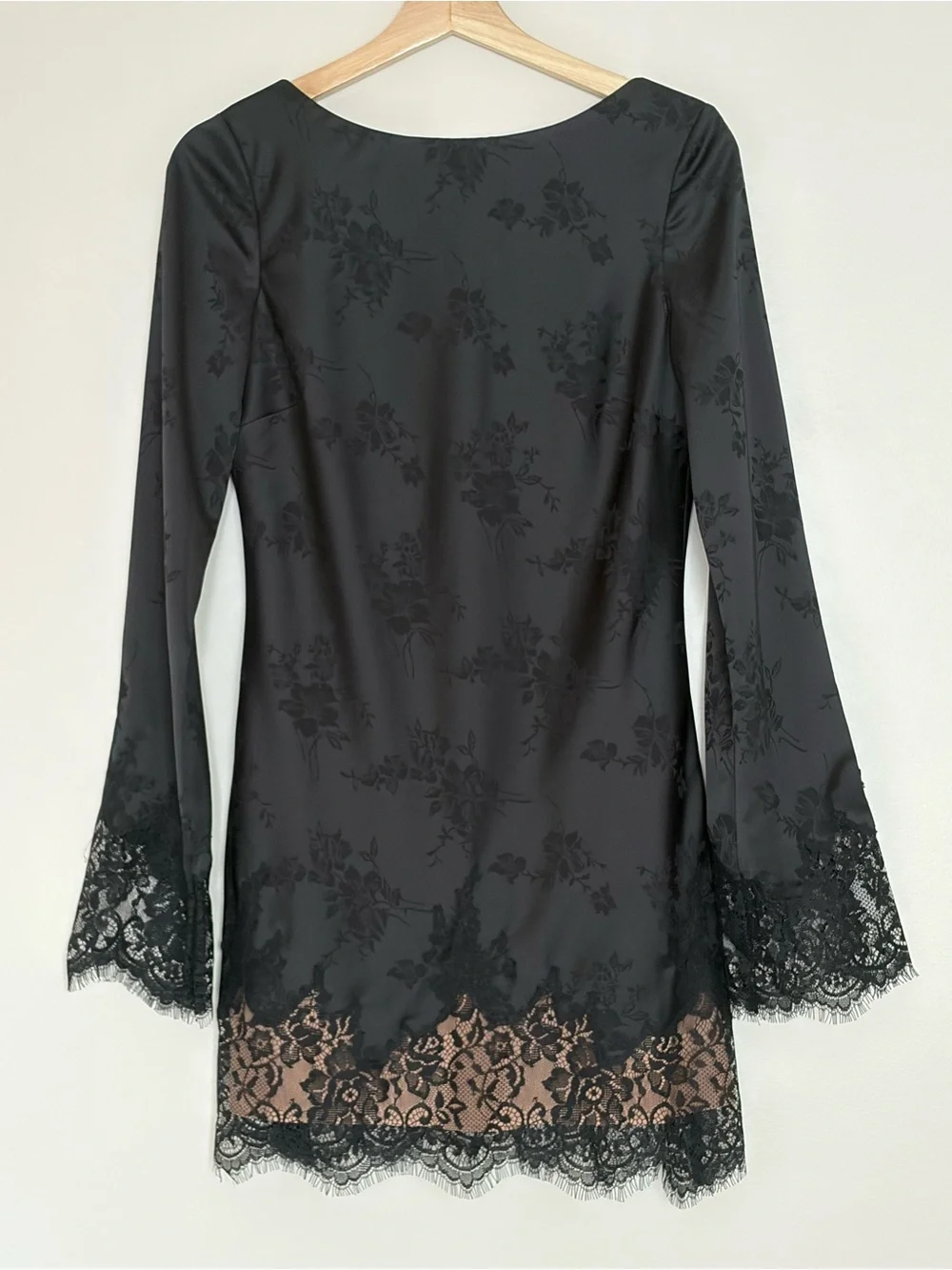 NEW Reformation Blache Mini Lace Dress Black Jacquard | size S - Picture 6 of 12
